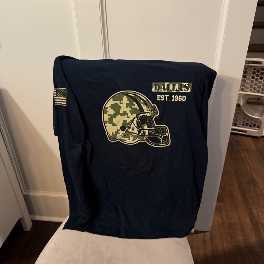 Dallas Cowboys Football Graphic T-Shirt